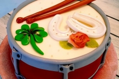 Hochzeitstorte_Trommel_Hufeiesen_Glueck